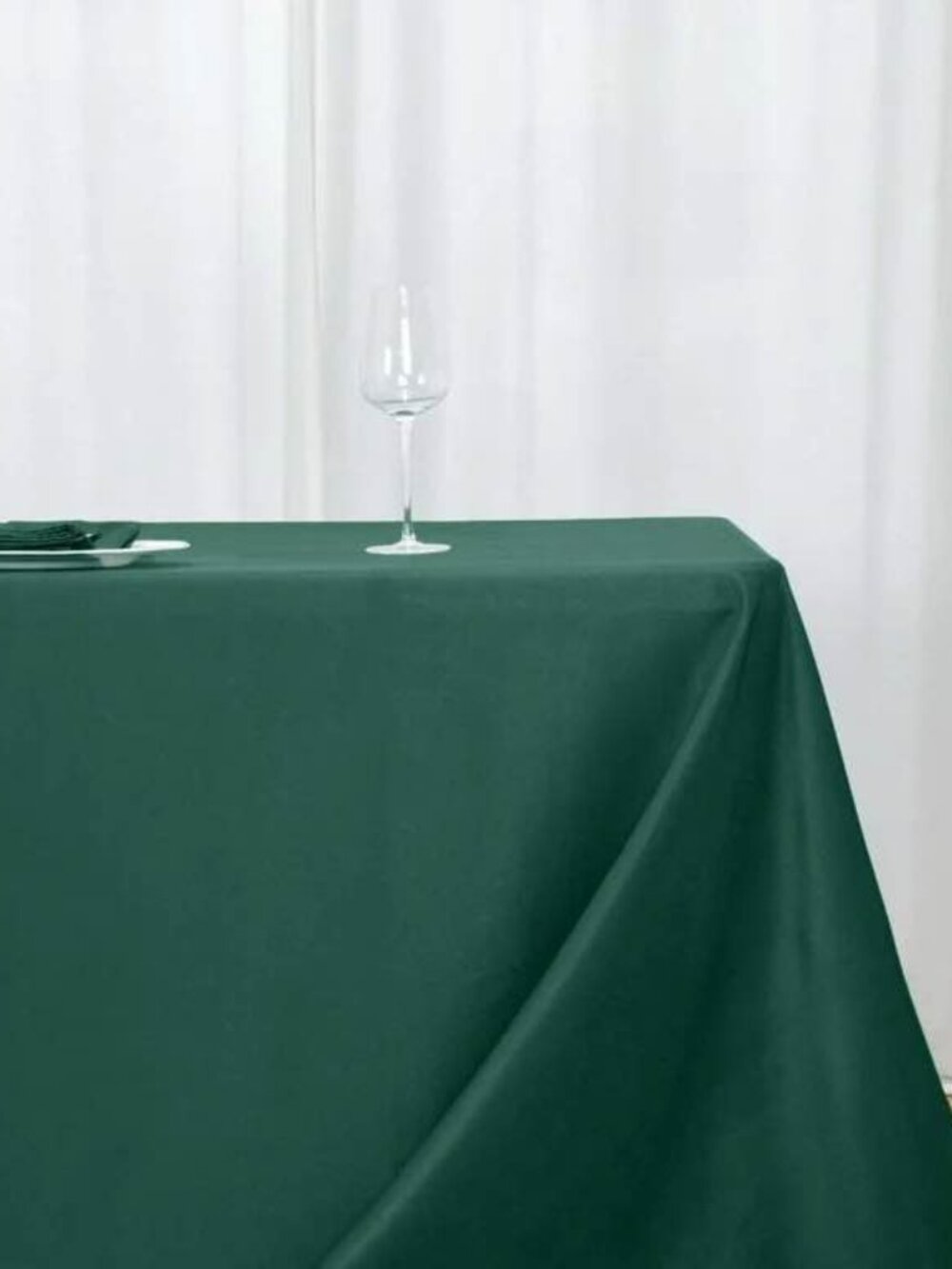 Sweetheart Green Rectangle Tablecloth - 90"x132" - Picture 2 of 5